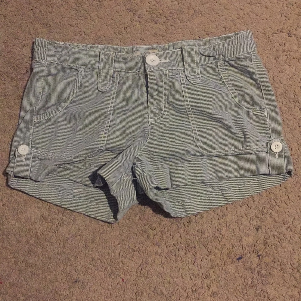 Size 9 shorts